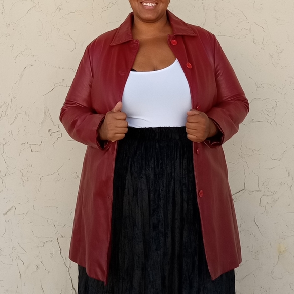 SOLD Vintage Brick Red Leather Coat - Picture 2 of 9